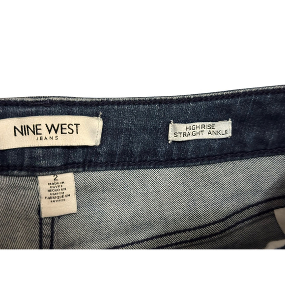 Nine West Women’s High Rise Straight Ankle Distressed Stretch Denim jeans Sz 2 - Picture 3 of 6